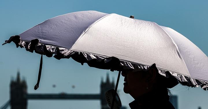 欧洲遭遇史上最严酷热浪,科学家断言若无气候危机不可能发生